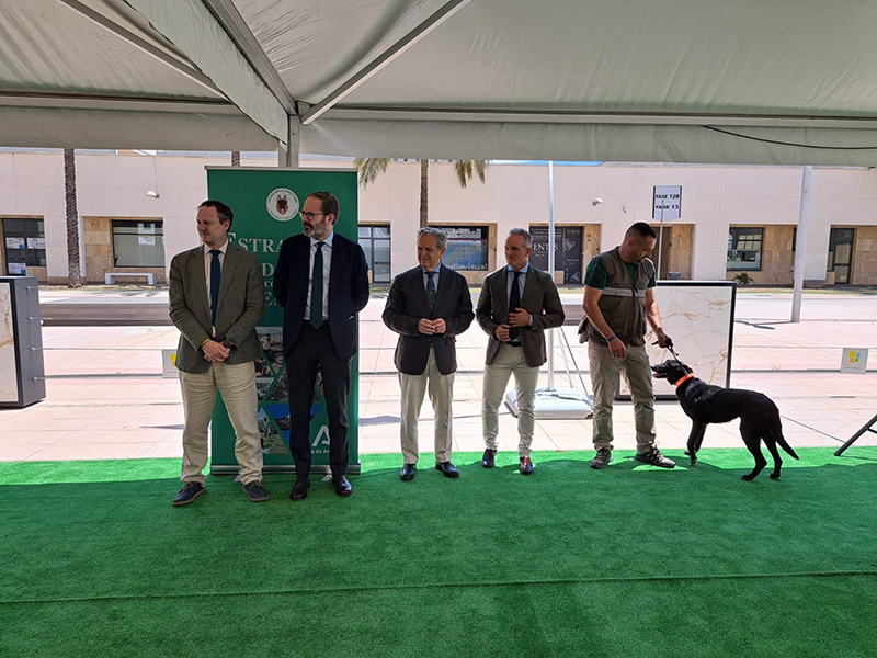 La Junta exhibe su apuesta por la sostenibilidad para la actividad cinegética en Intercaza 2025